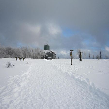 Ferienwohnungen Landgasthof Gilsbach Winterberg Dış mekan fotoğraf